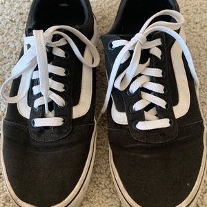 Vans , size 9, womens black and whit sneakers